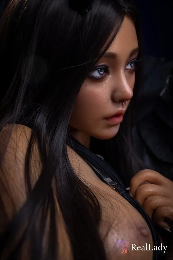 Sable - 170cm (5'7'') C-Cup Silicone 103lbs