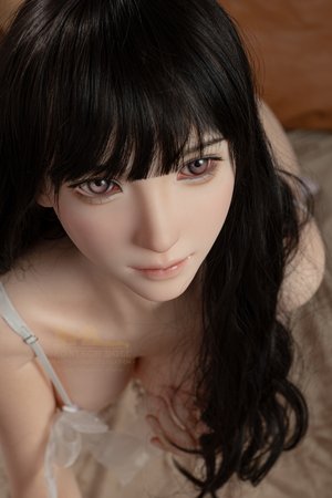 Featured image for 166cm (5'5'') D-Cup Silicone 37lbs
